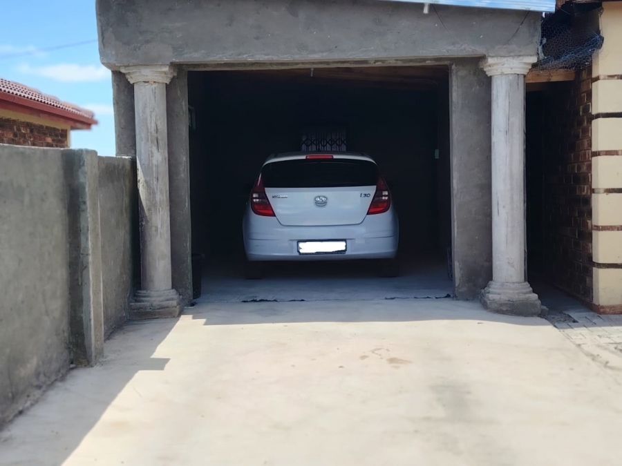 3 Bedroom Property for Sale in Seraleng North West